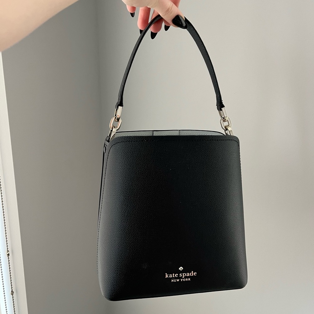 NEW Kate spade Darcy Small Bucket Bag ♠️